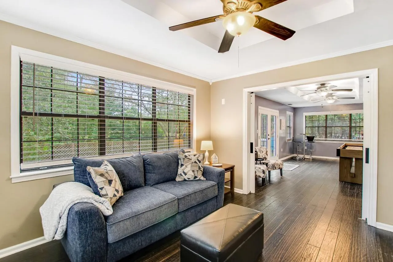 Savi Seahorse Villa Savannah 0*,