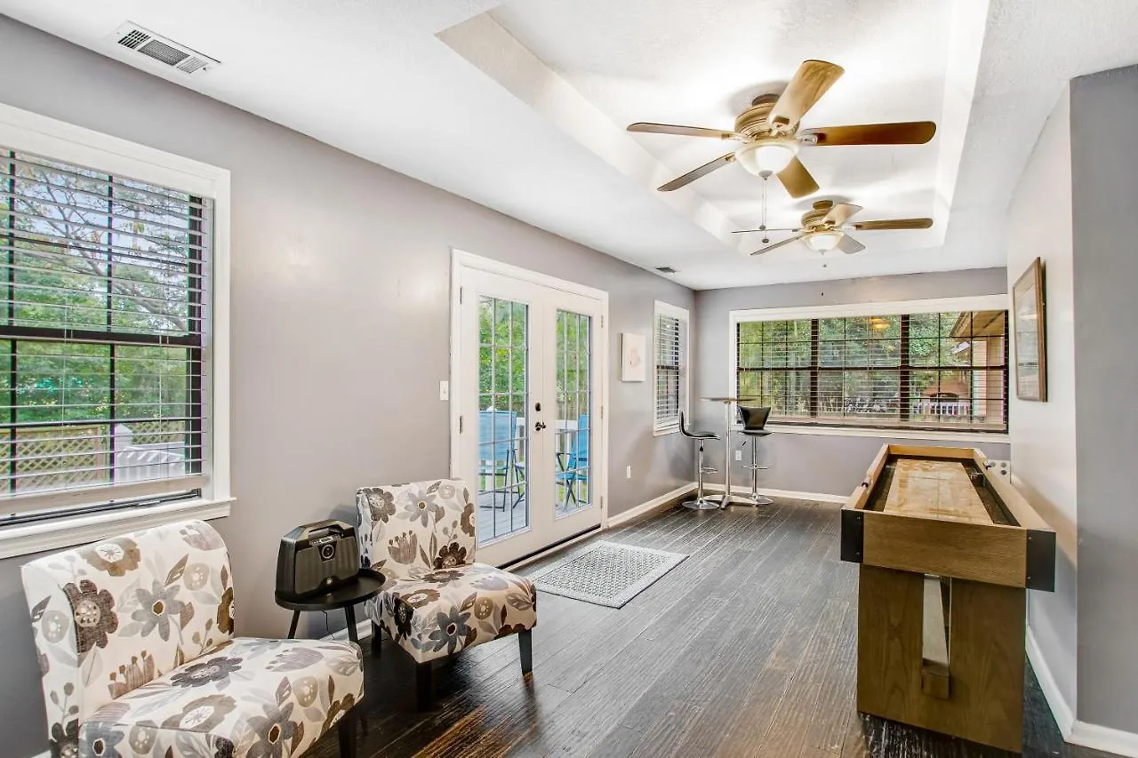 Savi Seahorse Villa Savannah 0*,